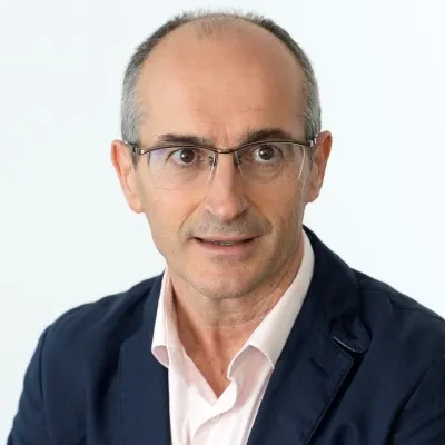 Modernizar los PCs fortalece la seguridad empresarial 1 Marcos Manzano, Field Product Manager, Client Solutions, Dell Technologies